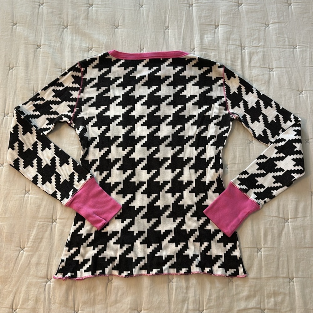Victoria's Secret Pajama Set - Black and white Houndstooth - Picture 6 of 11